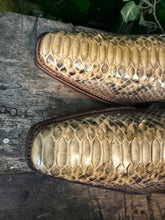 Afbeelding in Gallery-weergave laden, Nieuwe geweldige python loafers van Sendra maat 43