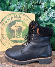 Afbeelding in Gallery-weergave laden, bijna Nieuwe gevoerde boots van Panama Jack maat 38