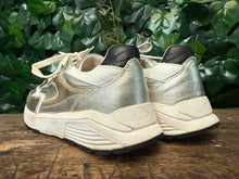 Afbeelding in Gallery-weergave laden, Bijna Nieuwe sneakers van Xsensible maat 41 (wijdte G)