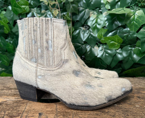 Nieuwe prachtige laars met ponyhair van Sendra maat 39