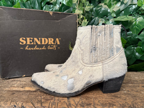 Nieuwe prachtige laars met ponyhair van Sendra maat 39