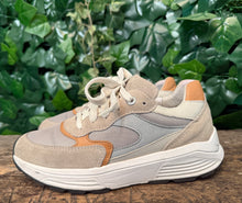 Afbeelding in Gallery-weergave laden, zo goed als nieuw sneakers van Xsensible maat 37 (wijdte G)