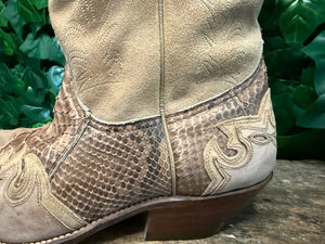 Bijna Nieuwe gave boots van Sancho maat 45