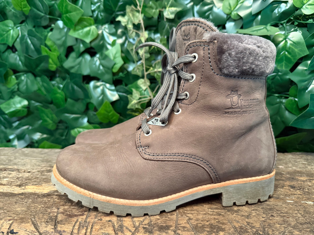 Bijna Nieuwe gevoerde boots van Panama Jack maat 40