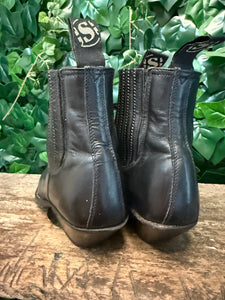 zo goed als nieuw enkellaars van Sendra maat 38