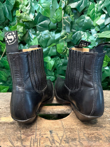 zo goed als nieuw enkellaars van Sendra maat 38