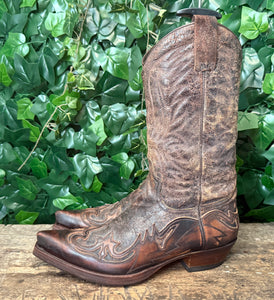 Bijna Nieuwe gave laarzen van Sendra maat 44