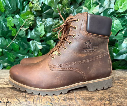 Nieuwe gevoerde veterboots van Panama Jack maat 46