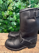 Afbeelding in Gallery-weergave laden, Nieuwe gave biker boots van Sendra maat 42
