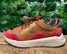 Afbeelding in Gallery-weergave laden, Bijna Nieuwe sneakers van Xsensible maat 39 (wijdte GX)