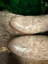 Afbeelding in Gallery-weergave laden, Nieuwe super geweldige laarzen van Sendra maat 40