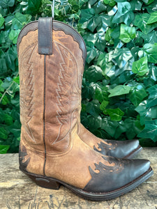 Bijna Nieuwe gave laarzen van Sendra maat 44