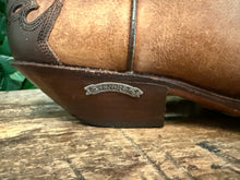Afbeelding in Gallery-weergave laden, Bijna Nieuwe gave laarzen van Sendra maat 44