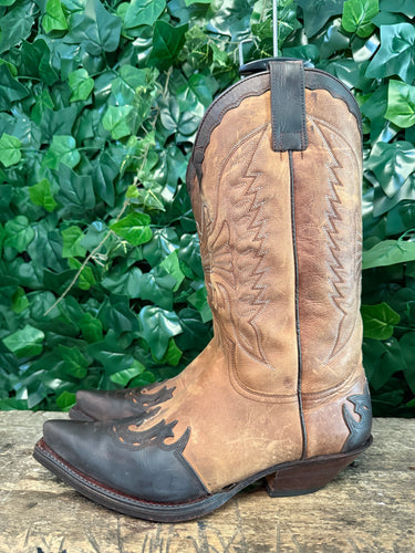 Bijna Nieuwe gave laarzen van Sendra maat 44