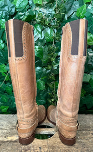 zo goed als nieuw hoge laars van Sendra maat 38