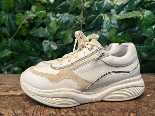 zo goed als nieuw sneakers van Xsensible maat 39(wijdte HX)
