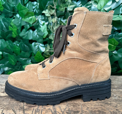 Bijna Nieuwe boots van Durea maat 39 (wijdte H)
