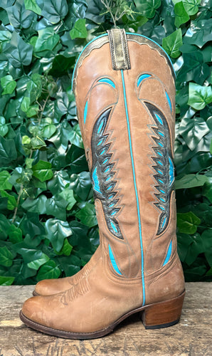 gave hoge laarzen van Sendra maat 38