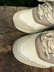 Bijna nieuwe sneakers van Durea maat 40 (maat K)
