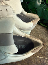 Afbeelding in Gallery-weergave laden, Bijna nieuwe sneakers van Durea maat 40 (maat K)