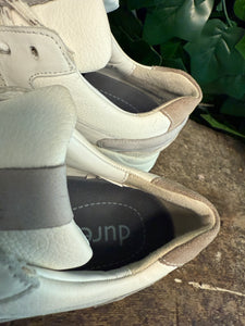 Bijna nieuwe sneakers van Durea maat 40 (maat K)