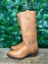 Afbeelding in Gallery-weergave laden, Nieuwe geweldig mooie laarzen van Sendra maat 40