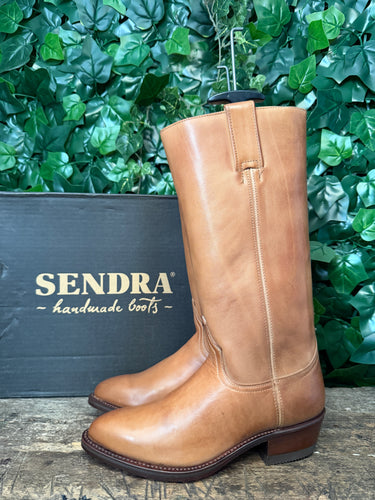 Nieuwe geweldig mooie laarzen van Sendra maat 40