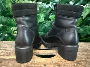 gewoon Nieuwe boots van Panama Jack maat 36