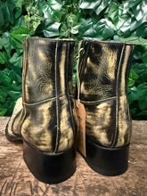 Afbeelding in Gallery-weergave laden, Nieuwe mooie python laarzen van Sendra maat 44