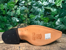 Afbeelding in Gallery-weergave laden, Nieuwe mooie python laarzen van Sendra maat 44