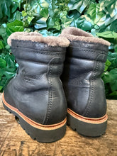 Afbeelding in Gallery-weergave laden, Gewoon Nieuwe gevoerde boots van Panama Jack maat 44
