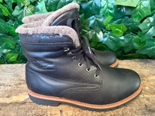 Afbeelding in Gallery-weergave laden, Gewoon Nieuwe gevoerde boots van Panama Jack maat 44