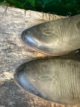 Afbeelding in Gallery-weergave laden, Nieuwe prachtige laarzen van Sendra maat 37