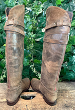 Afbeelding in Gallery-weergave laden, zo goed als nieuw vintage hoge laars van Sendra maat 37