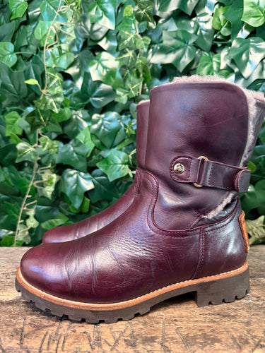 Gewoon Nieuwe gevoerde boots van Panama Jack maat 37