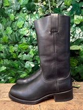 Afbeelding in Gallery-weergave laden, Nieuwe top laarzen van Sendra maat 44