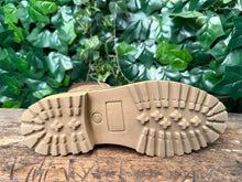 Afbeelding in Gallery-weergave laden, Nieuwe boots van Durea maat 38,5 (wijdte K)
