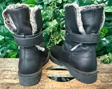 Afbeelding in Gallery-weergave laden, Nieuwe gevoerde boots van Panama Jack maat 38