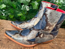 Afbeelding in Gallery-weergave laden, Nieuwe supergave python laarsjes van Sendra maat 42