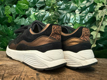Afbeelding in Gallery-weergave laden, zo goed als nieuw sneakers van Xsensible maat 39(wijdte GX)