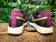 Afbeelding in Gallery-weergave laden, Nieuwe sneakers van Wolky maat 38