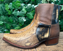 Afbeelding in Gallery-weergave laden, Nieuwe prachtige python laarzen van Sendra maat 44