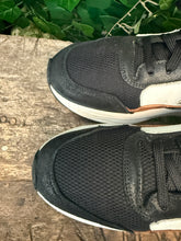 Afbeelding in Gallery-weergave laden, zo goed als nieuw sneakers van Xsensible maat 42(wijdte GX)