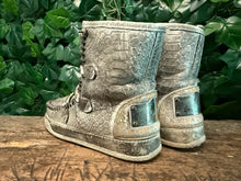 Afbeelding in Gallery-weergave laden, Bijna Nieuwe boots van Karma of Charme maat 37