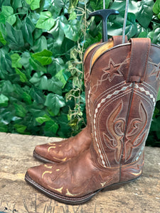 Bijna Nieuwe gave laarzen van Sendra maat 36