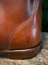 Afbeelding in Gallery-weergave laden, Nieuwe prachtige hoge laarzen van Frye maat 39 (maat 9)
