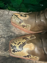 Afbeelding in Gallery-weergave laden, gewoon Nieuwe vintage laarsjes van Sendra maat 41