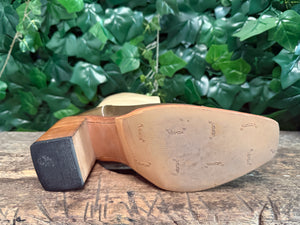 gewoon Nieuwe vintage laarsjes van Sendra maat 41