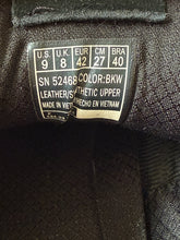 Afbeelding in Gallery-weergave laden, Nieuwe sneakers van Skechers maat 42