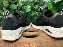 Afbeelding in Gallery-weergave laden, Nieuwe sneakers van Skechers maat 42